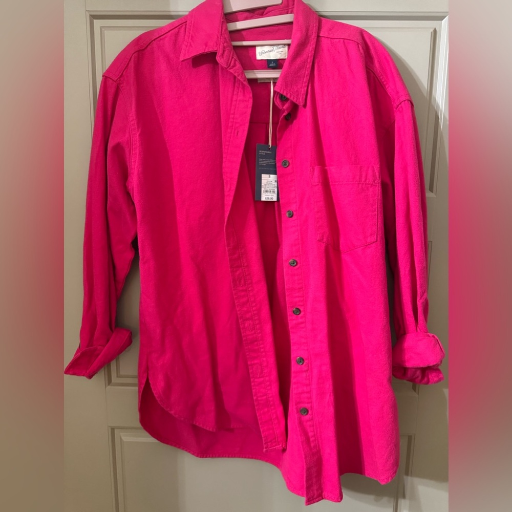 Soft oversize girlie button up